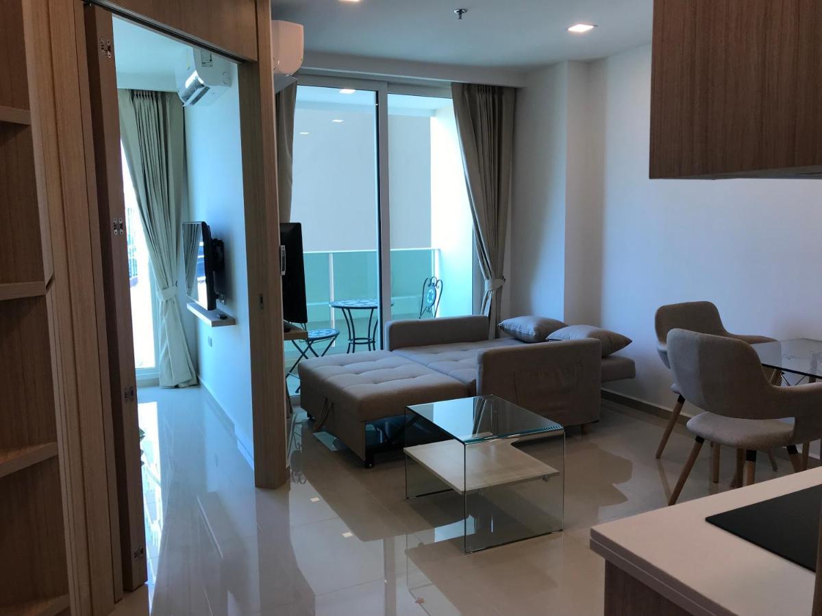 City Garden Tower Condo By Som Pattaya Extérieur photo