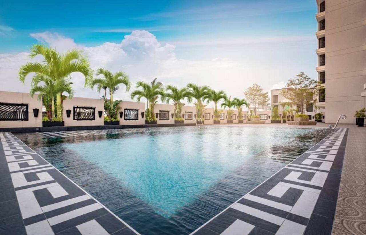 City Garden Tower Condo By Som Pattaya Extérieur photo